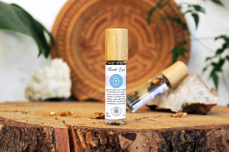 Öl für das dritte Auge | Mischung aus Ajna Chakra, Kristallen und Kräutern