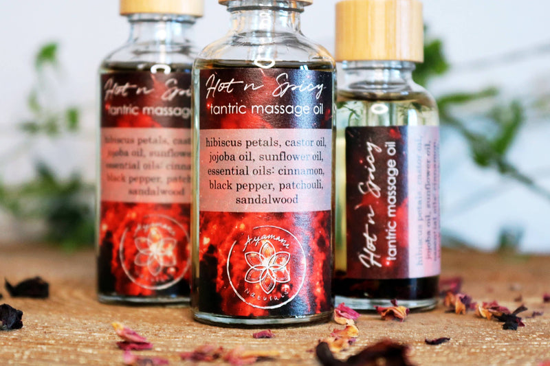 Hot and spicy tantric massage oil with essential oils