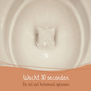 Ein Toilettenreinigungsblatt löst sich in der Toilettenschüssel auf, mit niederländischem Text "Wacht 30 seconden De vel zal helemaal oplossen" (30 Sekunden warten. Das Blatt löst sich vollständig auf).