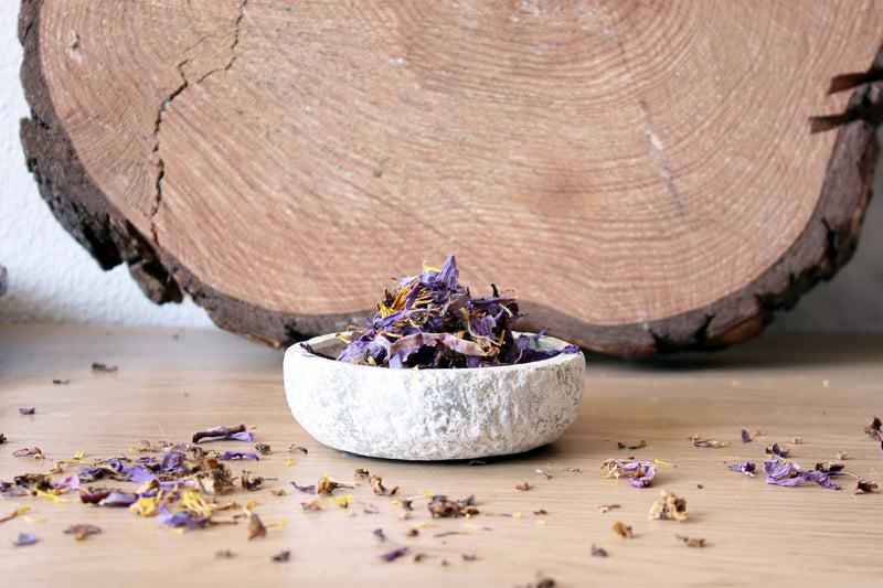 Ayamani Naturals - BLAUE LOTUS Nymphaea Caerulea für luzides Träumen - Getrocknete Blütenblätter - 100 g