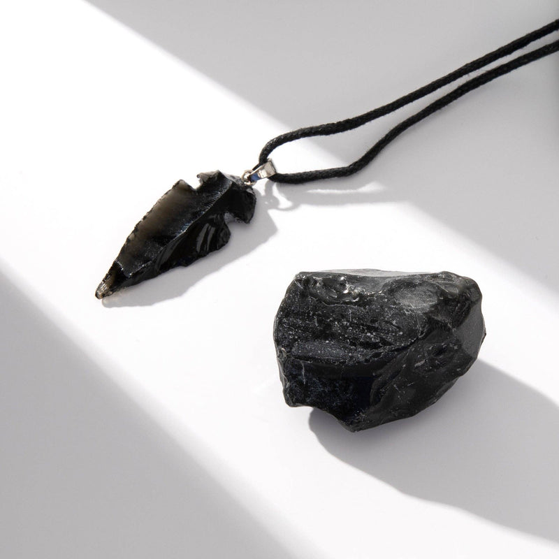 Myga Eco - Geode-Geschenkset - Rohstein und Anhänger, Auswahl aus 3 Kristallen