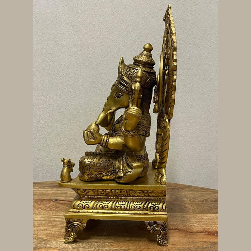Ganesha-Statue aus massivem Messing – 43 cm hoch, kraftvoll & spirituell bedeutungsvoll