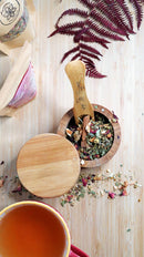 Ayamani Naturals - Moon Cycle Kräutertee mit Frauenmantel | Goddess Wellness