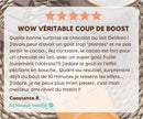 Ein Kunden-Testimonial von Constance R., die den Delikao Milchschokoladenriegel mit Brausefüllung als "WOW VÉRITABLE COUP DE BOOST" bewertet und seine schnelle Wirkung und fruchtigen Geschmack lobt.