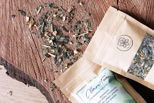 Ayamani Naturals - Claritea Zirbeldrüse Entkalkender Kräutertee für Focus
