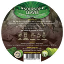 Eine Nahaufnahme des Etiketts Ancient Purity Soursop Leaves (20g/0.7oz e). Es gibt Zubereitungsvorschläge für Tee, listet Brühanweisungen und Aromatisierungsideen auf. Das Etikett nennt außerdem die Inhaltsstoffe (100% naturreiner Soursop) und enthält Kontakt- und Umweltstandardinformationen.