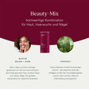 Ein Werbebild mit dem Titel "Beauty-Mix" und einem kastanienbraunen Hintergrund, das eine Kombination aus Biotin, Selen und Zink für die Gesundheit von Haut, Haaren und Nägeln zeigt. Es zeigt eine Produktdose mit der Aufschrift "Biotin plus Selen" und hebt die Vorteile von Verisol für die Hautfeuchtigkeit hervor.
