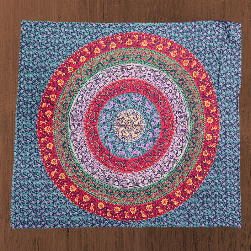 Wall hanging ritual cloth “Mandala in Circles” made of cotton 230 cm x 200 cm