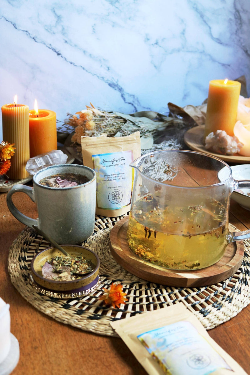 Ayamani Naturals - Manifest Tea | Kräutermischung zur Stimmungsaufhellung und Verjüngung