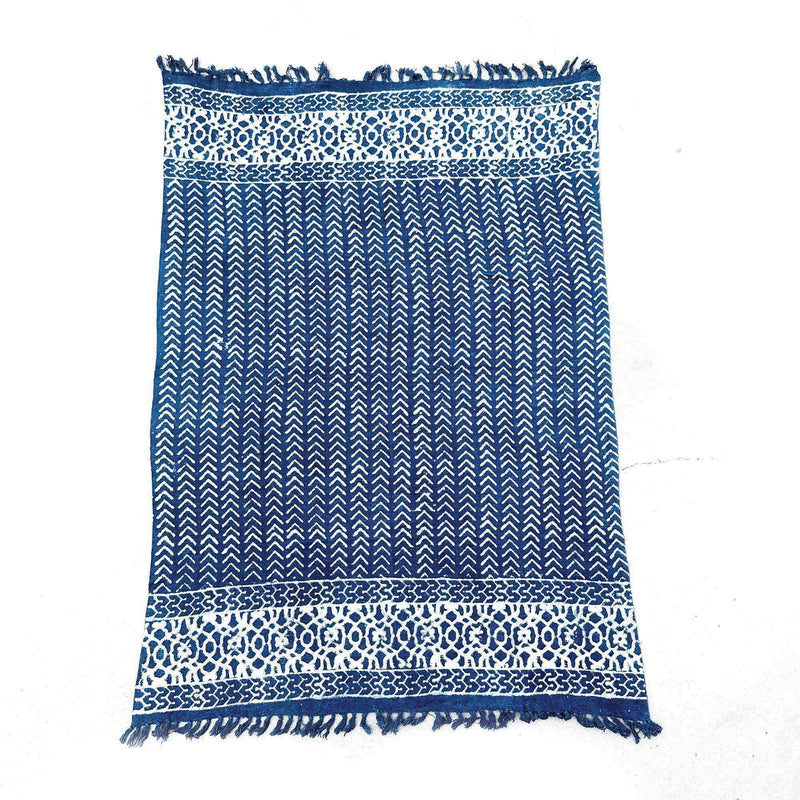 Couverture indigo faite main, 170 x 120 cm, Seedha Arrows