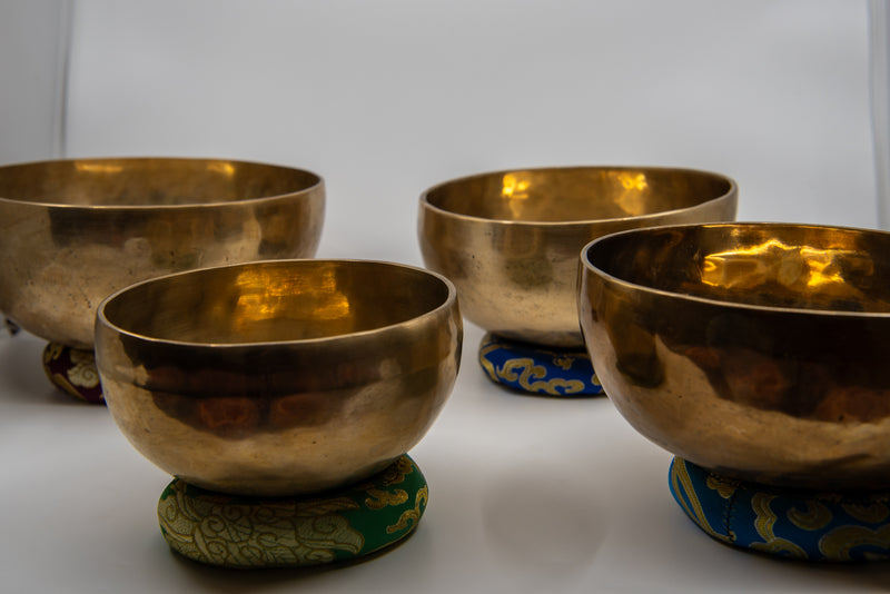 Tibetan singing bowl, Ø approx. 24 cm