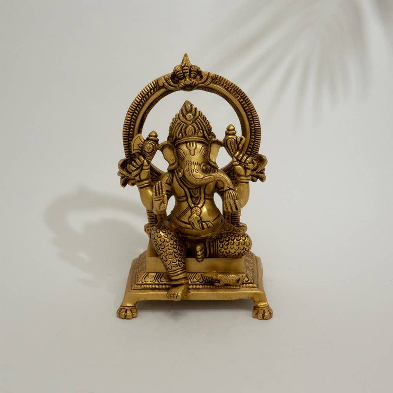 Statue de Ganesh en laiton massif – 22 cm de haut, puissante et symbolique