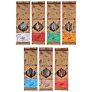 Zweiseitige Präsentation von sieben Sagrada Madre Línea Artesano Natur-Räucherstäbchen. Sorten: Yagra, Sandelholz, Champa-Blume/Grüner Tee, Gardenie/Ringelblume, Zitronengras/Weihrauch, Paradiesblume, Drachenblut. Jede mit spiritueller Absicht.
