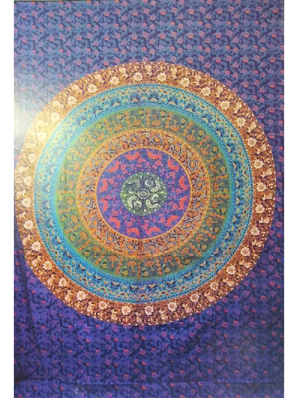 Floraler Mandala-Wandteppich