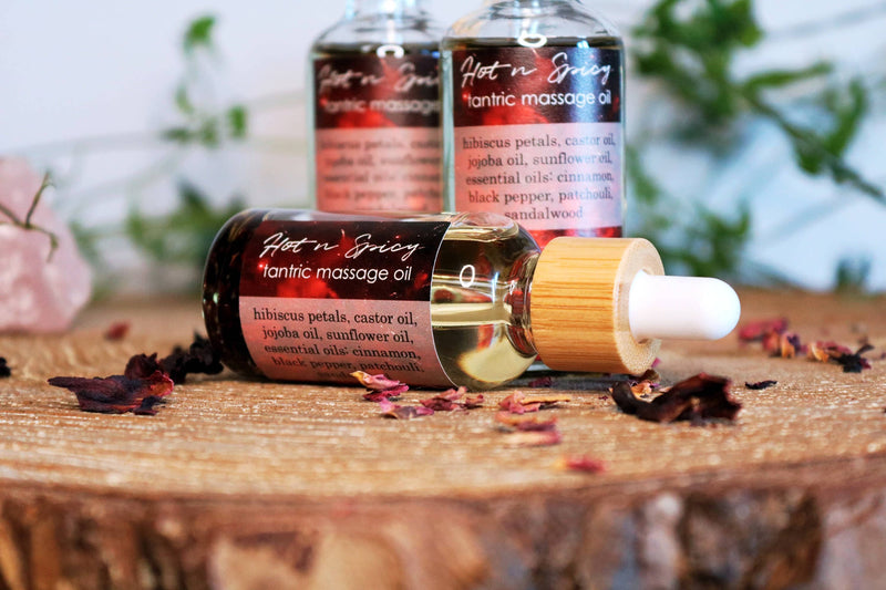 Hot and spicy tantric massage oil with essential oils