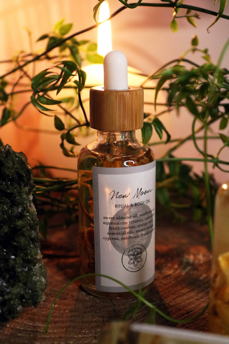 Ayamani Naturals - New Moon Ritual Körperöl mit kristallinfundierten Ölen